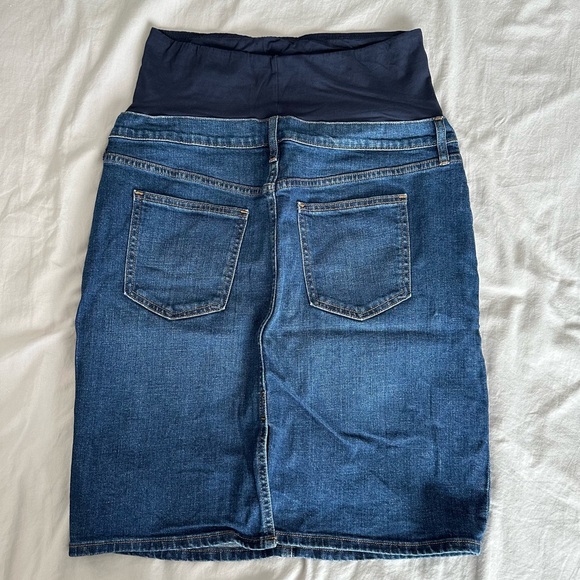 EUC Gap Maternity Denim Skirt - Full Panel - Picture 4 of 4
